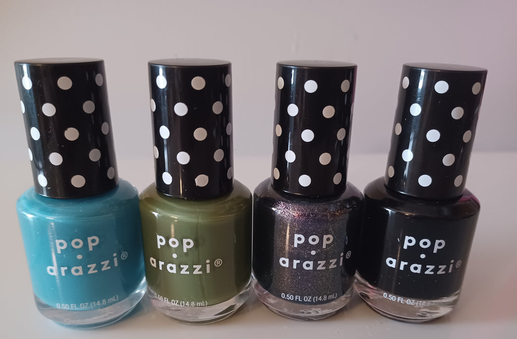 POP Arazzi nail polish