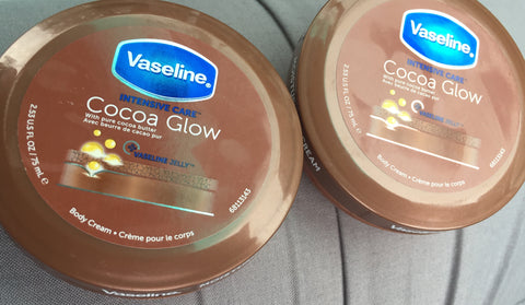 Vaseline Cocoa glow hand cream
