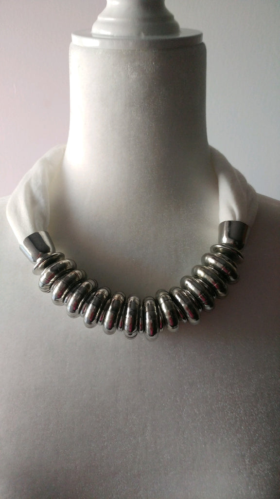 Cloth/silver necklace
