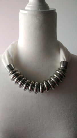 Womens cloth necklace