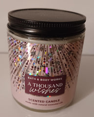 Bath and body works 1 wick scented candle